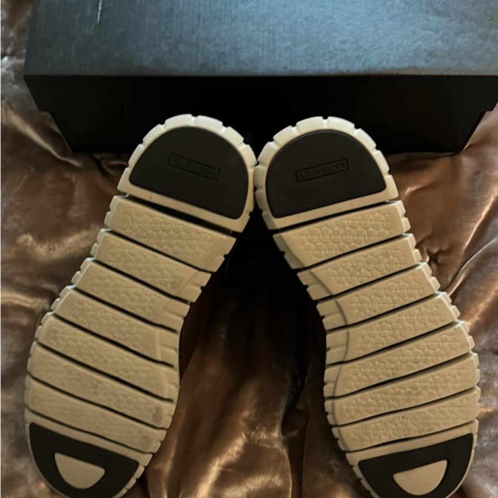 Cole Haan men’s size 8 boots - Picture 4 of 5